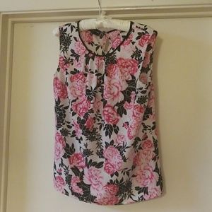Jones New York floral blouse